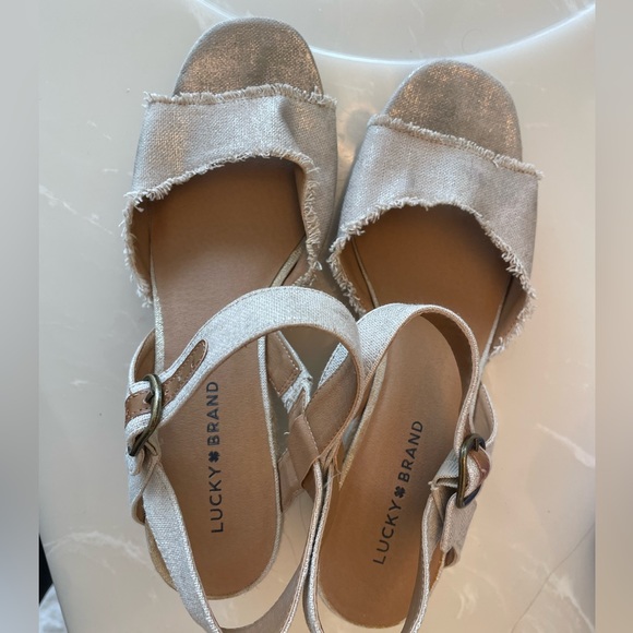 Lucky brand wedge sandals size 10 - Picture 3 of 6